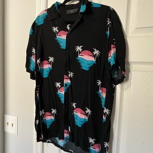 No boundaries Hawaiian button up